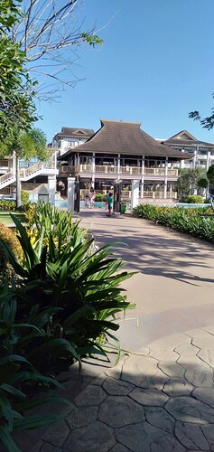 One Oasis by Jenny Property Management