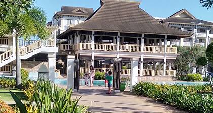 One Oasis by Jenny Property Management