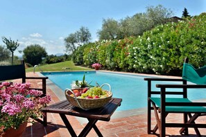 Villa, Mehrere Betten (Villa Bella) | 4 Schlafzimmer, Bügeleisen/Bügelbrett, kostenloses WLAN, Bettwäsche