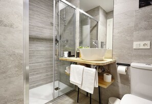 Bathroom - Pension Peñaflorida (San Sebastián)