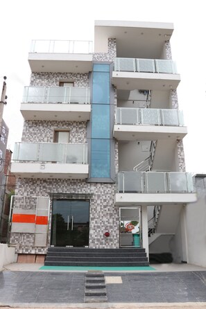 Entrada de la propiedad