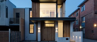 BOUTIQUE STAYS - Woodfin House