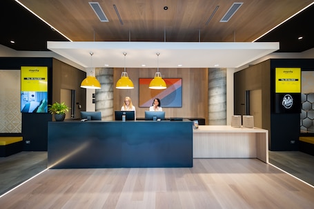 Reception. Staycity Aparthotels, Venice, Mestre