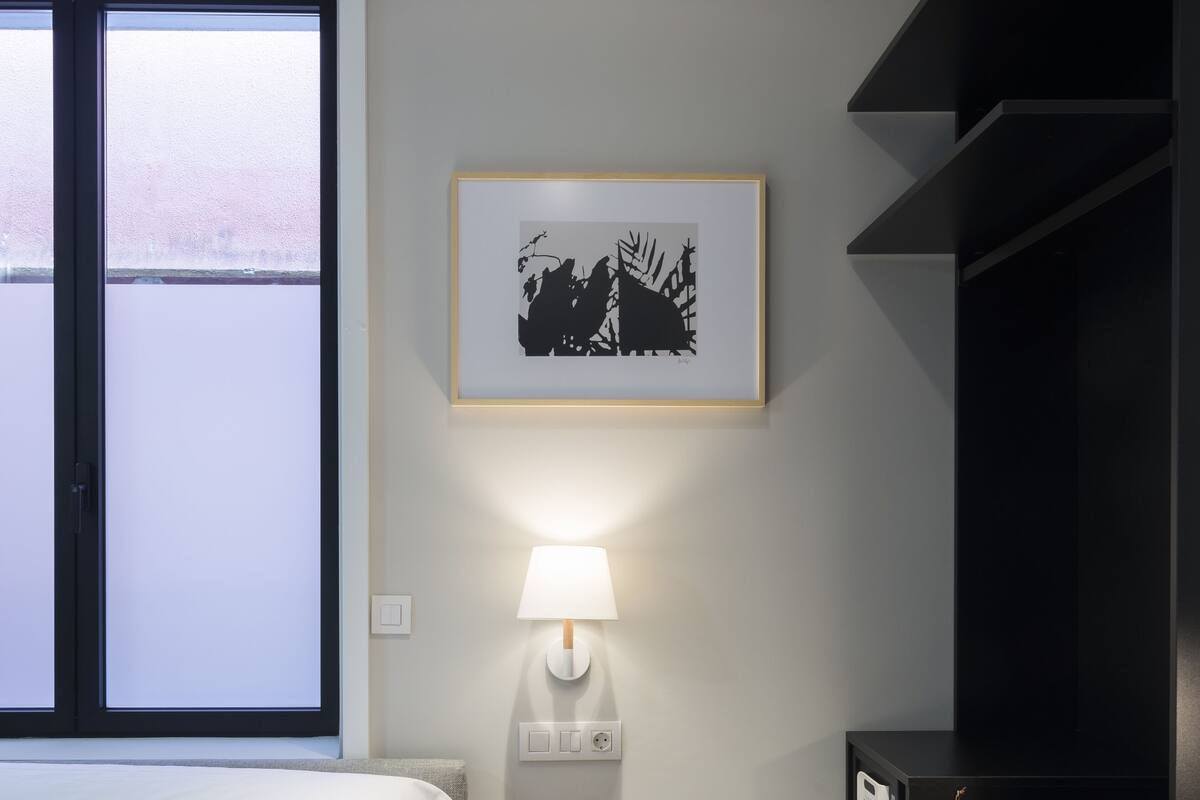 Enkeltrom – comfort | Minibar, skrivebord, skrivebord for bærbar PC og lydisolert
