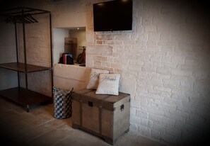 Habitació superior | Roba de llit d'alta qualitat, cobrellits i decoració individual 