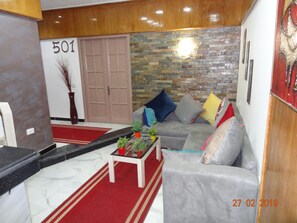 Façade de l’hébergement - soirée/nuit