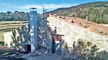 Maison, salle de bains privée, vue montagne | Extérieur