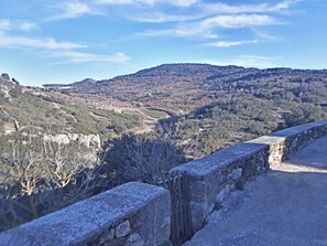 Casa, baño privado, vista a la montaña | Exterior