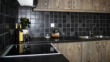 Villa, 2 Bedrooms, Sea View | Private kitchen | Full-sized fridge, microwave, oven, stovetop