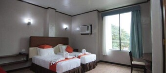7 Meadows Inn