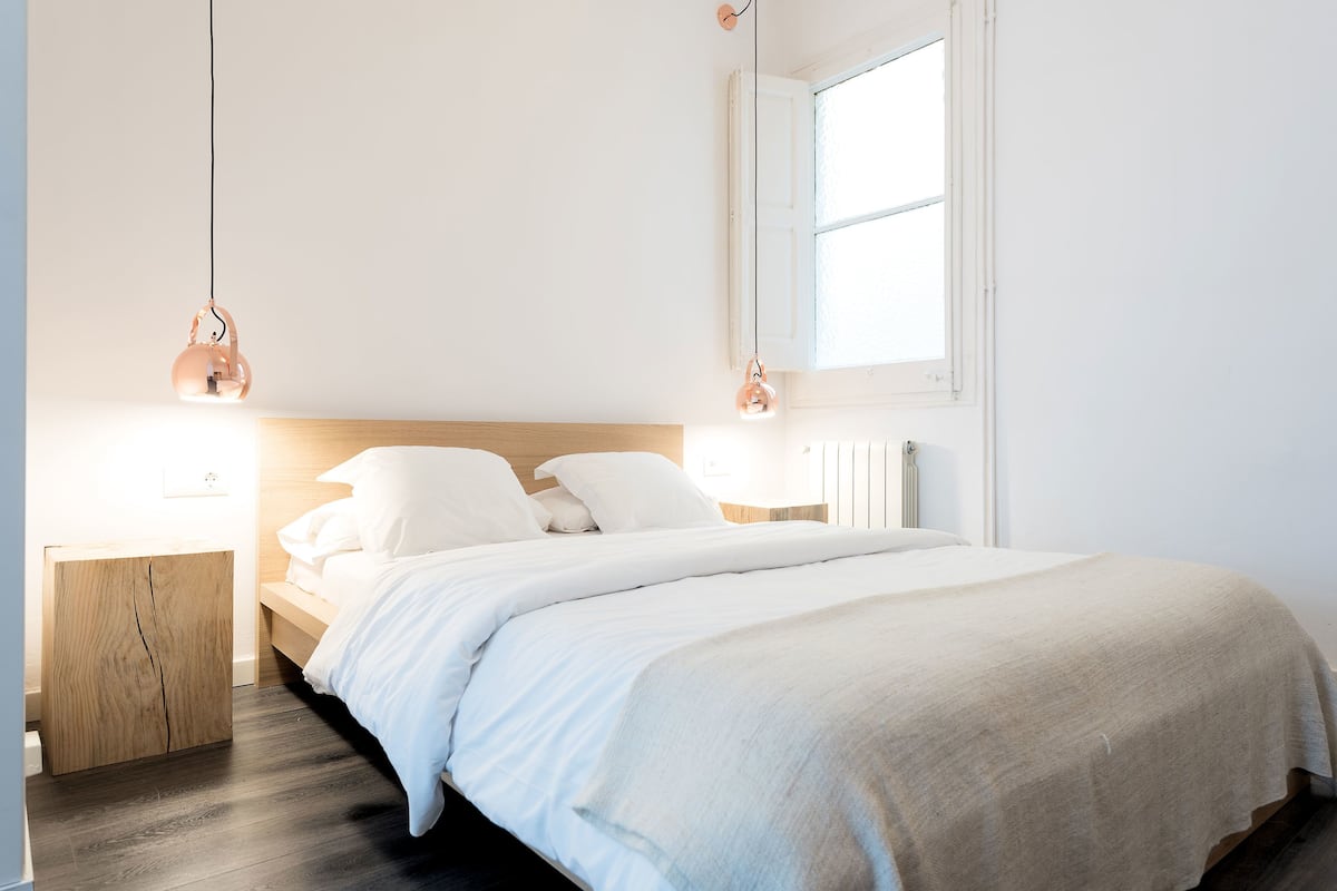 Comfort-Dreibettzimmer, Mehrere Betten, Nichtraucher | 2 Schlafzimmer, kostenloses WLAN, Bettwäsche