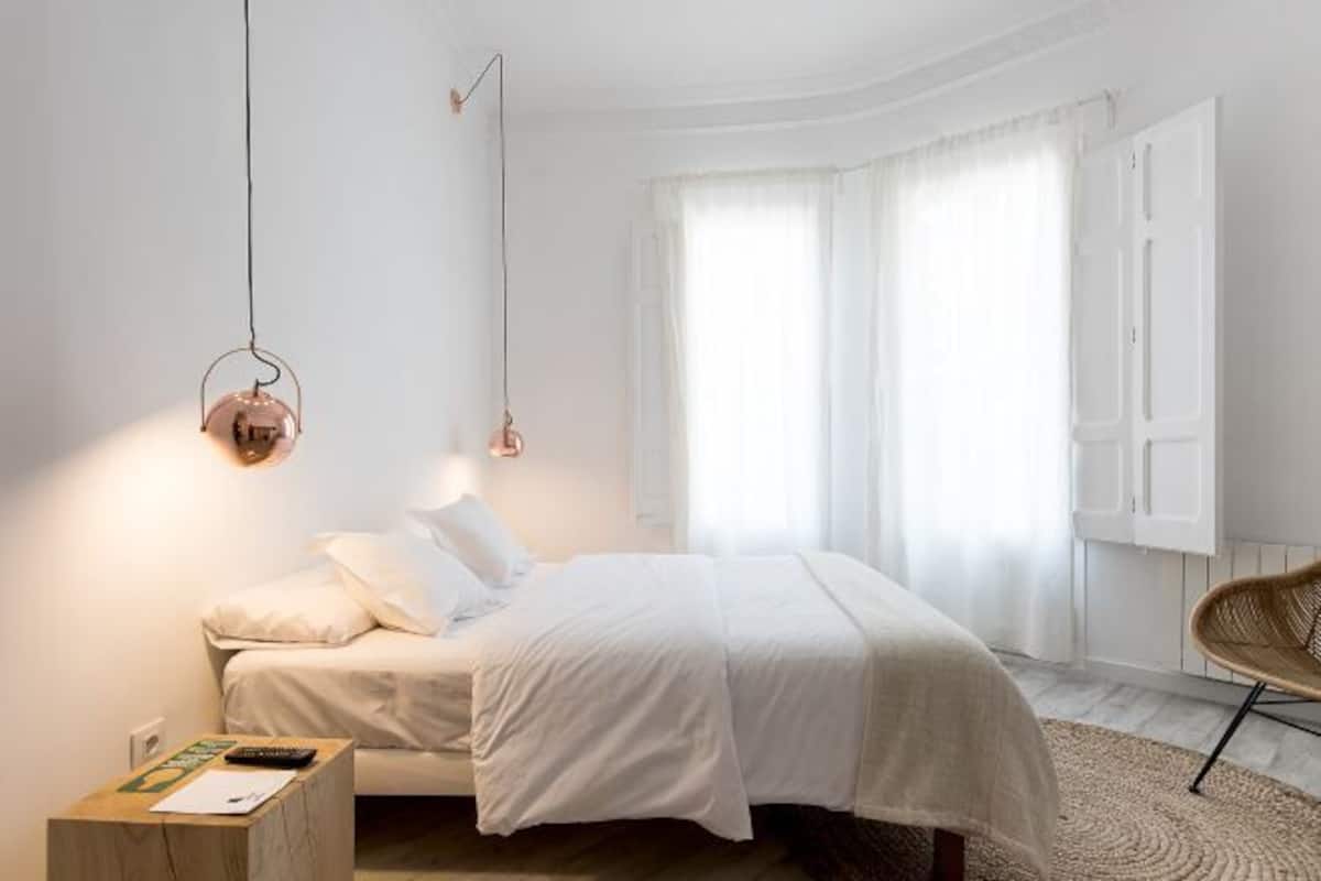 2 bedrooms, free WiFi, bed sheets