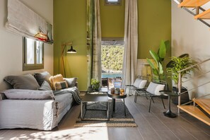 Villa, 1 Bedroom, 2 Bathrooms (Eutixia) | Living area - Braunis Horio Villas (Kefalonia)