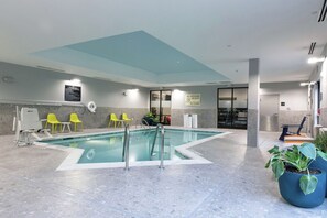 Pool - Hampton Inn Black Mountain (Black Mountain)