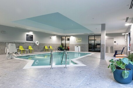 Hampton Inn Black Mountain - Image 2