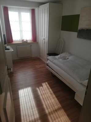 Rollaway beds, bed sheets - Frohe Aussicht (Zumikon)