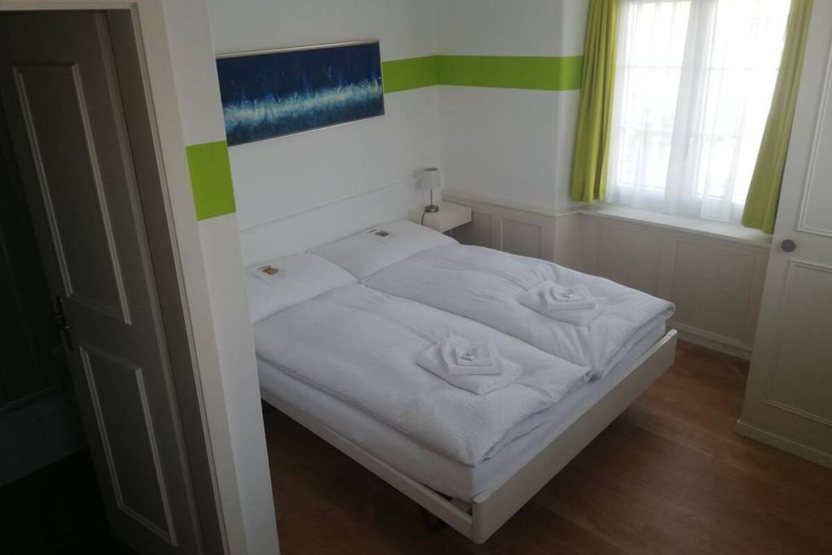 Deluxe Double Room | Rollaway beds (surcharge), bed sheets