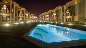 Unclassified image, 4 of 39, button - Faris villas (Al Khiran)