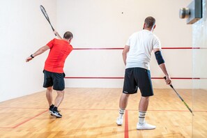 Sport court - La Contessa Castle Hotel (Szilvasvarad)