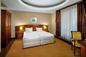 Suite in Mansion house | 1 dormitorio, ropa de cama hipoalergénica, minibar y caja fuerte