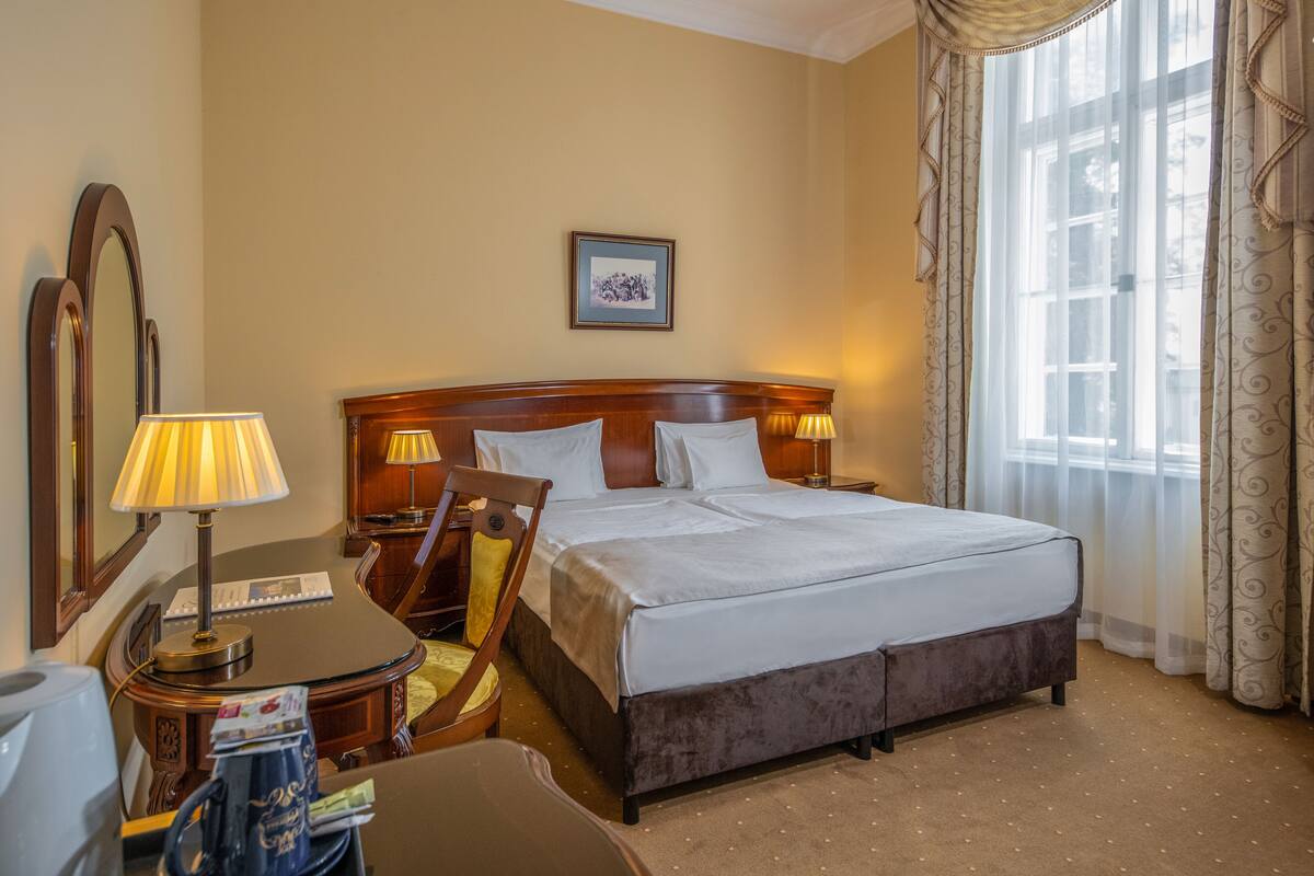 Standard Double in Castle