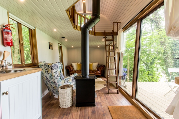 The Hide Out | Living room