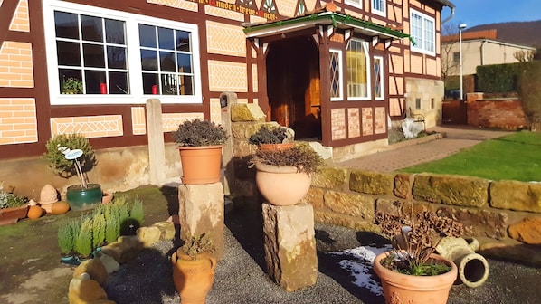 Front of property - Suentelhof (Hessisch Oldendorf)