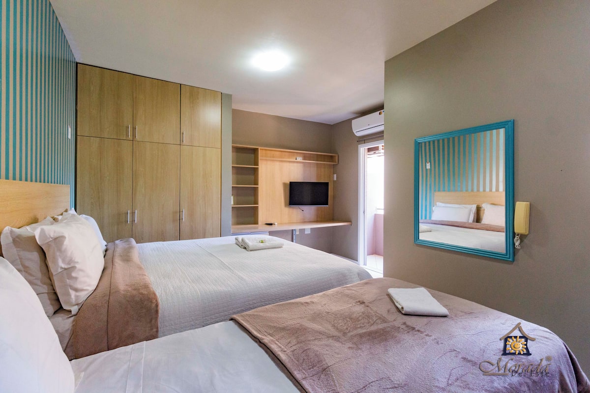Minibar, Verdunkelungsvorhänge, kostenloses WLAN, Bettwäsche