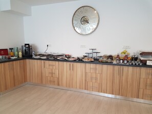 Dining - Ymy Boutique Residence (Bucharest)