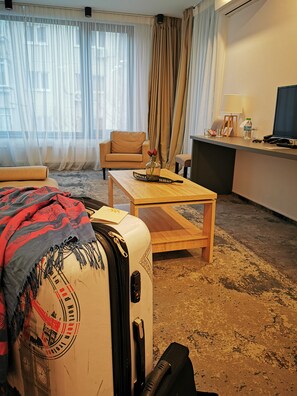 Unclassified image, 2 of 48, button - Ymy Boutique Residence (Bucharest)
