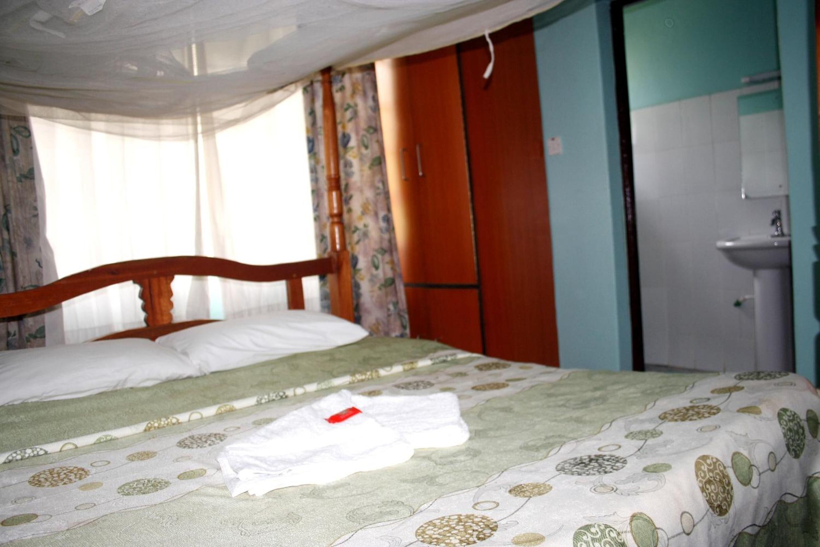 โต๊ะทำงาน, ห้องเก็บเสียง, เตารีด/โต๊ะรีดผ้า, Wi-Fi ฟรี