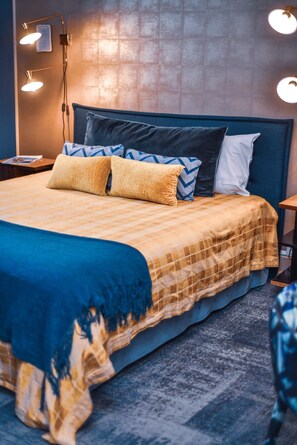 Superior Double Room, 1 Queen Bed, Non Smoking, City View | In-room safe, individually decorated, individually furnished, desk