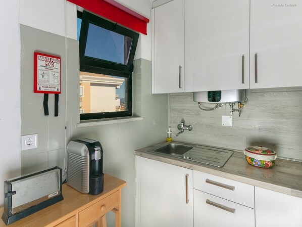 Private kitchen - B12Torraltinha Apartment by Dreamalgarve (Lagos)