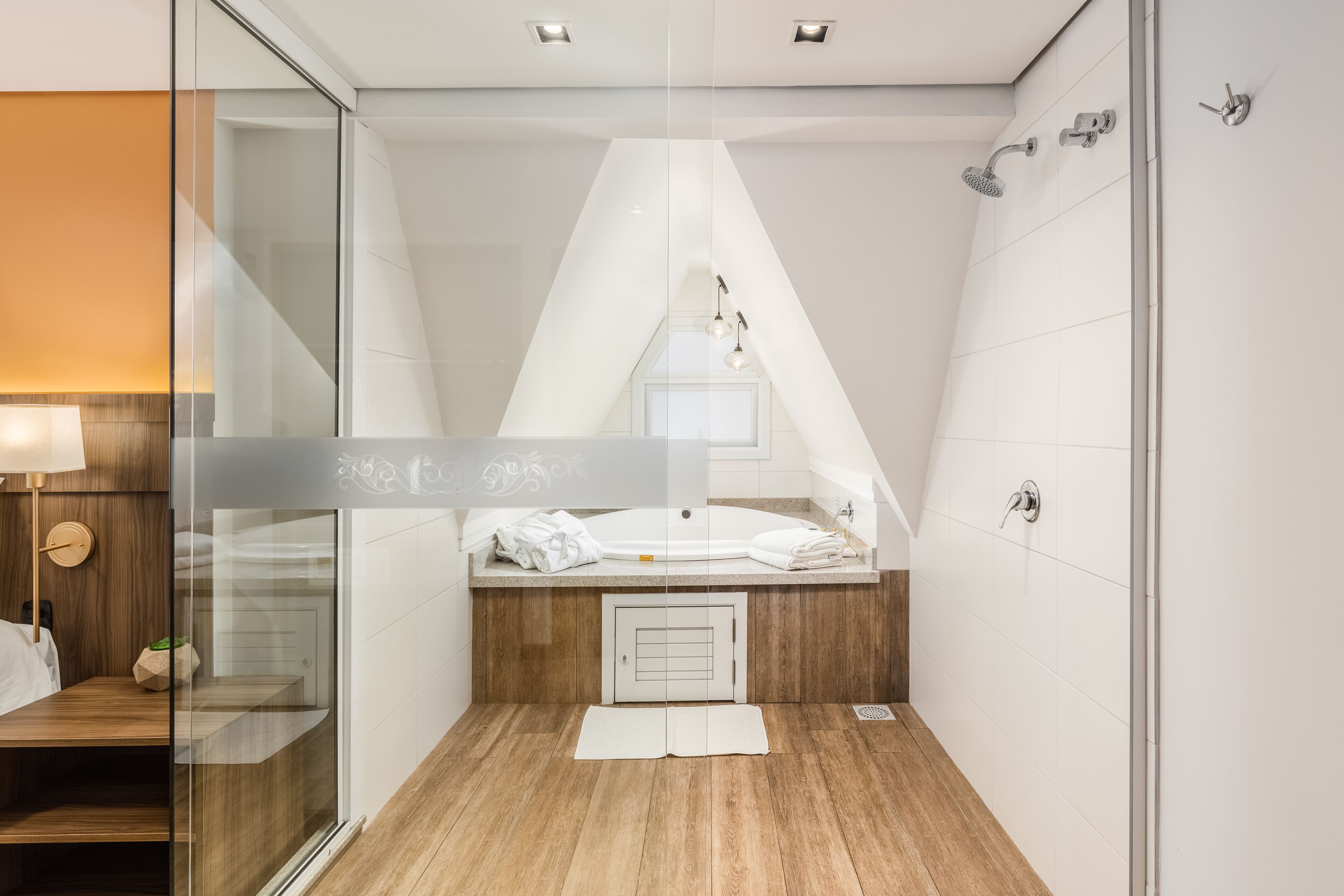 signature suite | 1 bedroom, hypo-allergenic bedding, in-room safe, blackout curtains