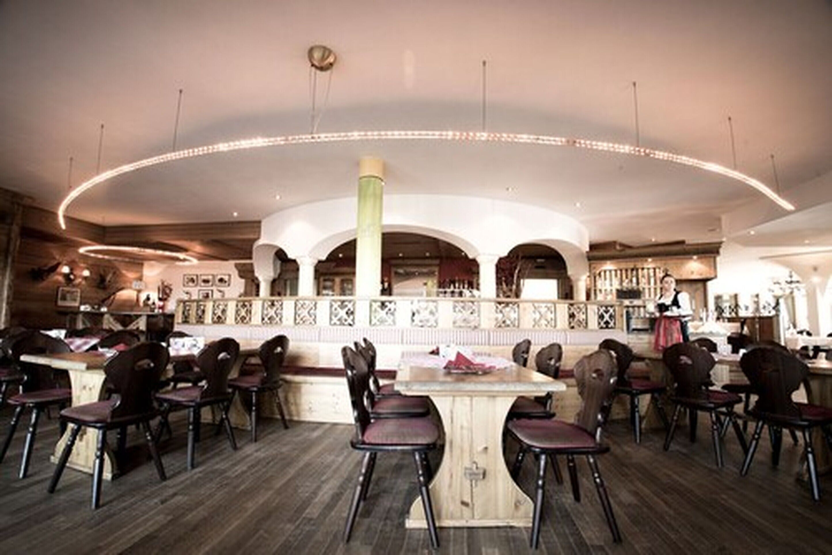 Lunch and dinner served, local and international cuisine