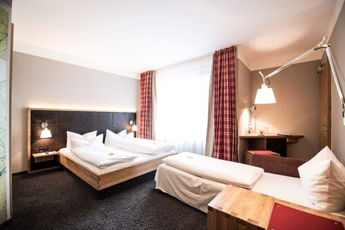 Standard-Dreibettzimmer