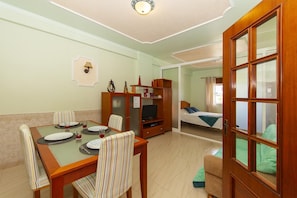House (2 Bedrooms) | Floor plan