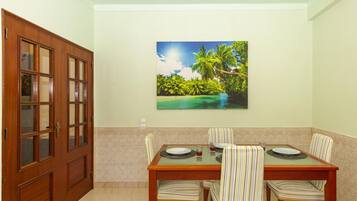 House (2 Bedrooms) | Floor plan