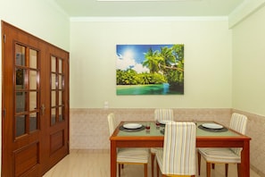 House (2 Bedrooms) | Floor plan