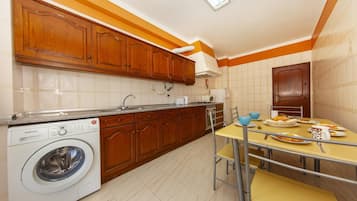House (2 Bedrooms) | Floor plan
