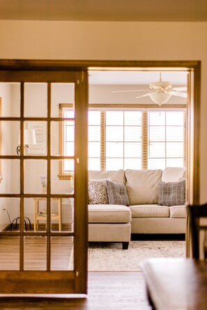 Smart TV, DVD player