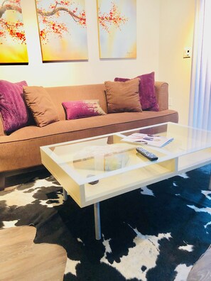 Fernseher, Stereoanlage