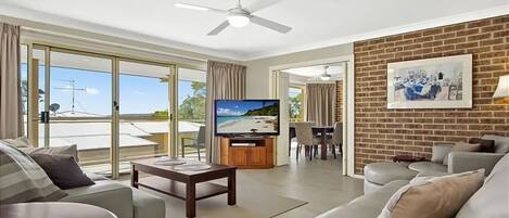 TV, DVD player, offices