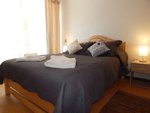 1 bedroom, hypo-allergenic bedding, individually decorated