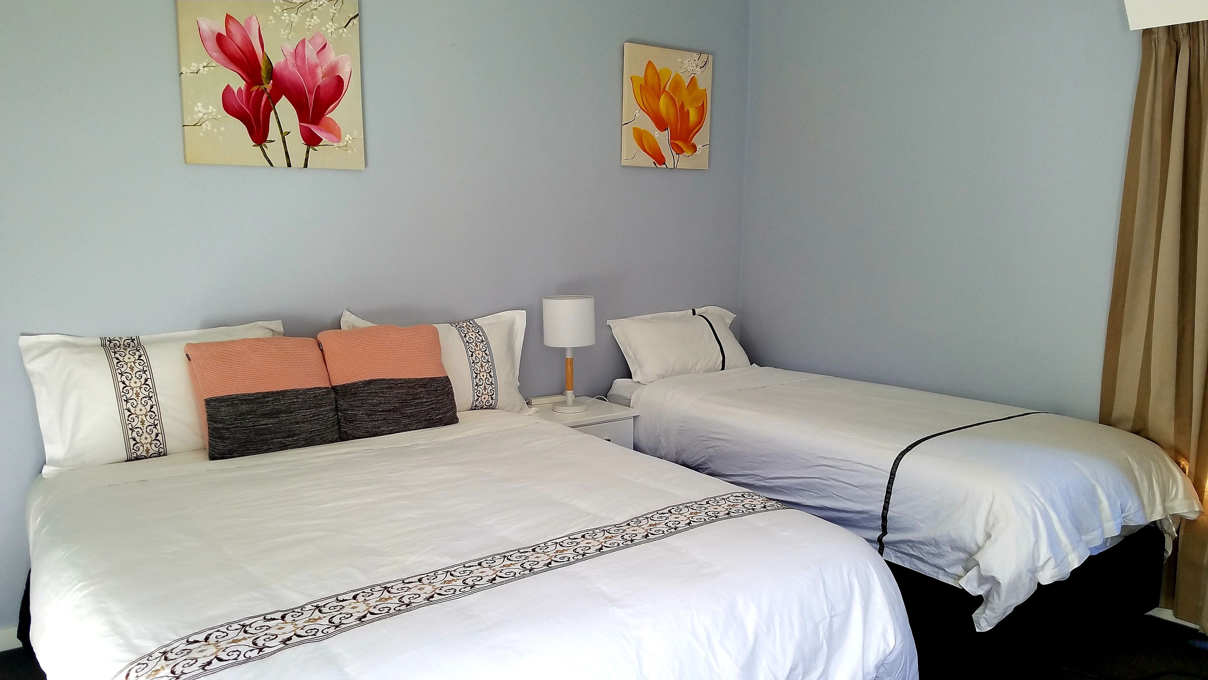 3 bedrooms, blackout drapes, iron/ironing board, free WiFi