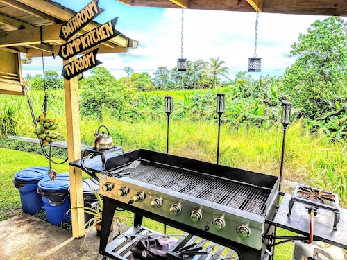 River View Family House with a Full Kitchen (No Cleaning Fee)