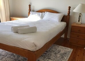 3 dormitorios, wifi gratis, ropa de cama