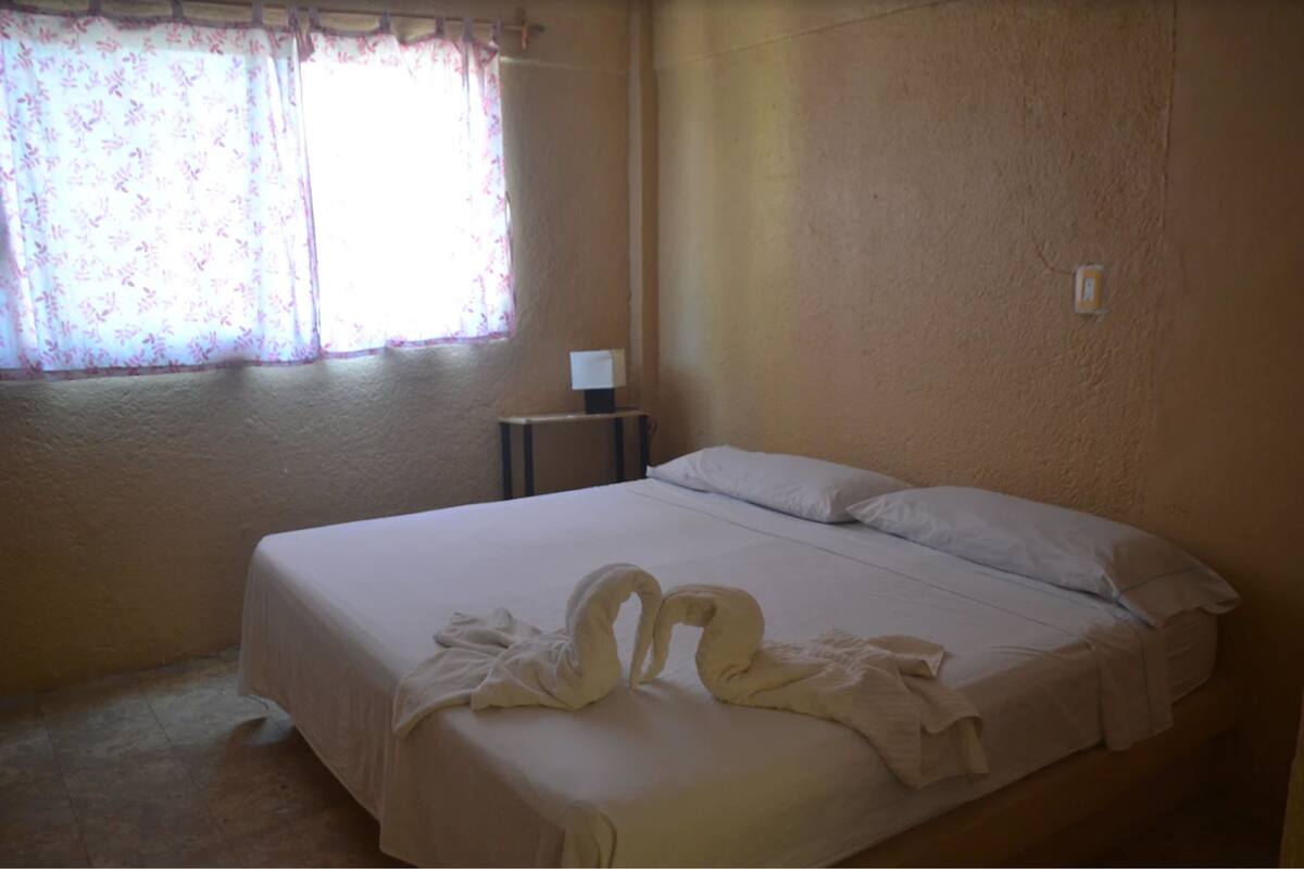 Room, 1 King Bed, Non Smoking (AC) | Iron/ironing board (on request), rollaway beds (surcharge)