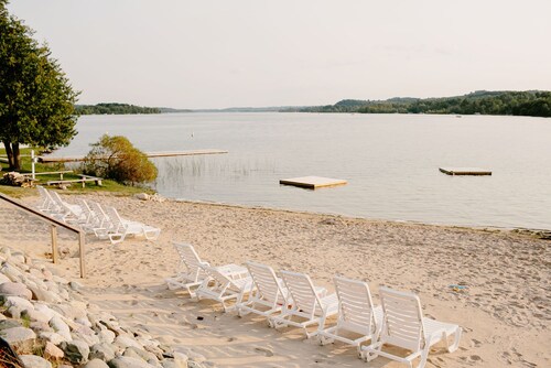 Fountain Point Resort