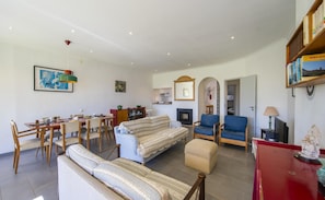 Floor plan - C12 - Sunshine Luz House by Dreamalgarve (Lagos)